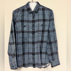 Plaid Casual Button Down with hint of red - Express Men’s Medium
